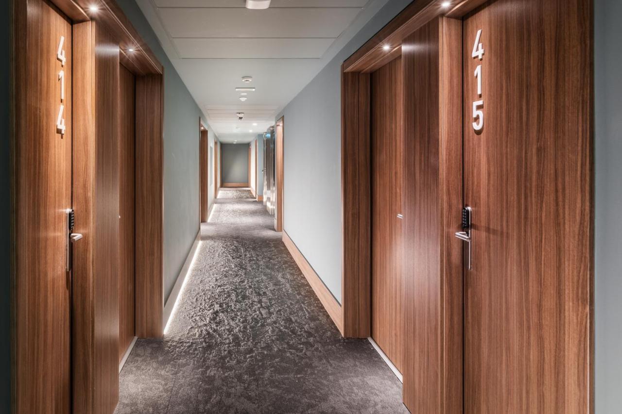 B&B Hotel ギマランイス エクステリア 写真